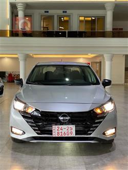 نيسان فيرسا